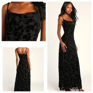 Lulus Black Romance in the Making Floral Print Velvet Maxi Dress Small